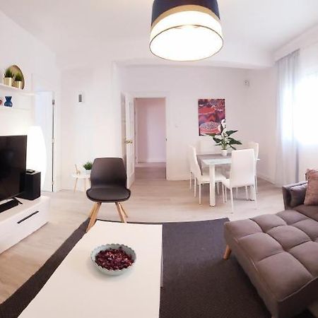 Almeria Sol Y Sur Apartmento - Netflix Y Parking Gratuito Экстерьер фото